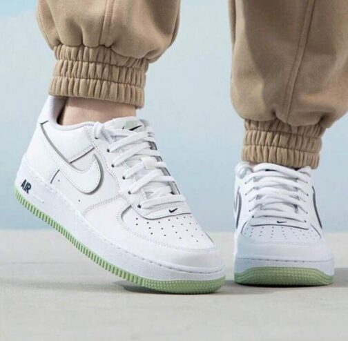 Nike Air Force one ´07 Low Honeydew